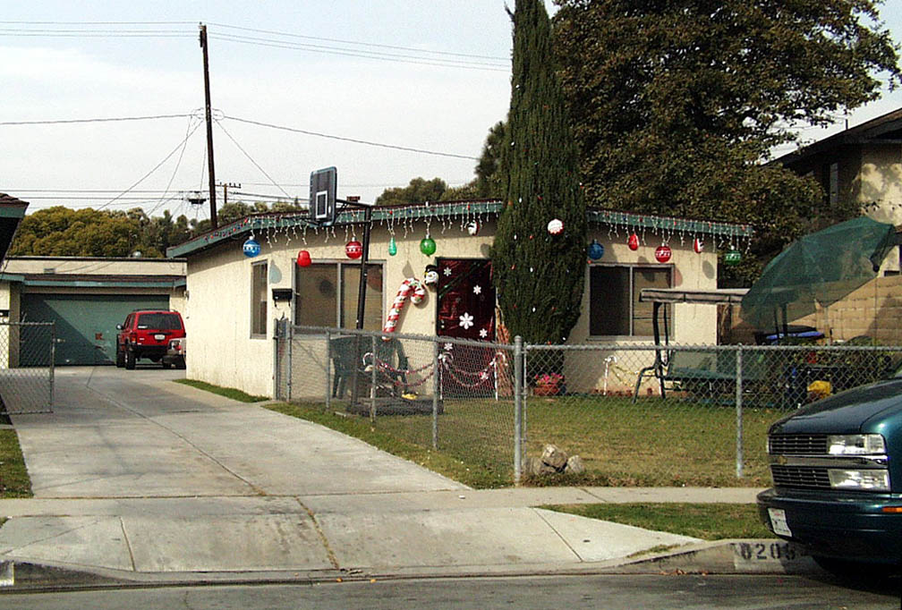 6209 Emil Ave in City Of Commerce, CA - Building Photo