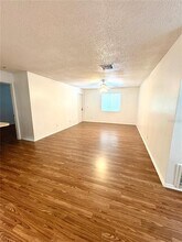 231 Red Maple Pl in Brandon, FL - Building Photo - Building Photo