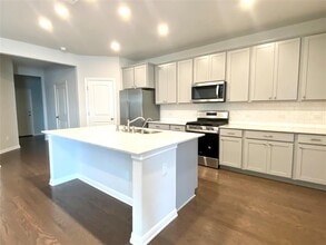 1836 Cantonata Dr in Leander, TX - Building Photo - Building Photo