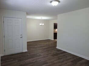 6032 Brookwood Dr in Suffolk, VA - Building Photo - Building Photo