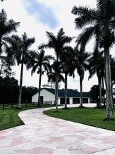 6186 Duckweed Rd in Wellington, FL - Building Photo - Building Photo