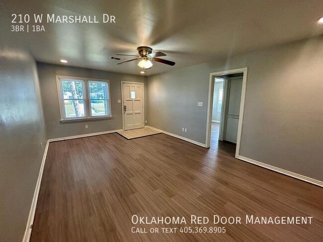 210 W Marshall Dr in Midwest City, OK - Building Photo - Building Photo