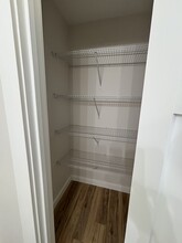 20 Pond Rd in Hampden, ME - Building Photo - Building Photo