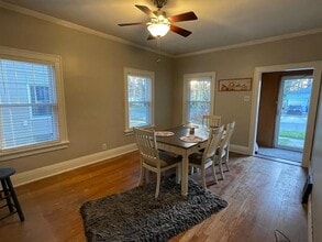 926 N 12th St in Dekalb, IL - Building Photo - Building Photo