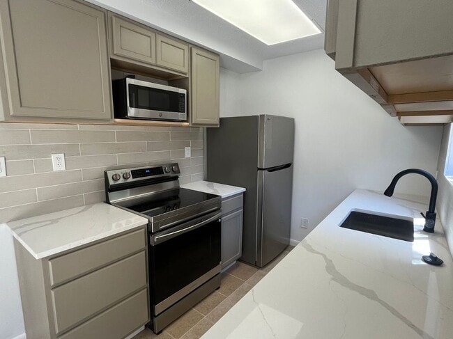 property at 9515 Aberdeen Way