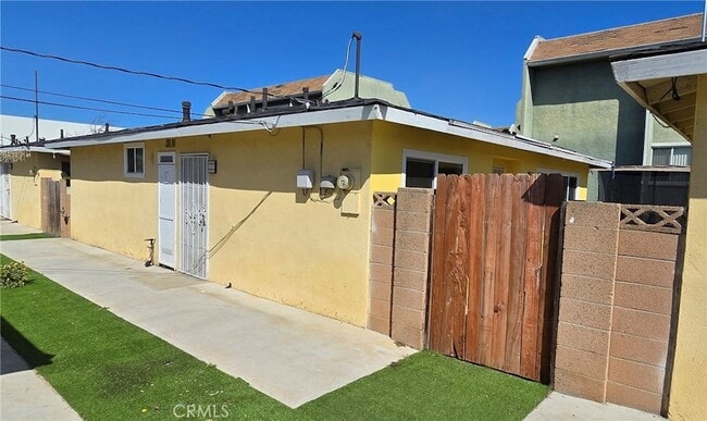 1417 S Greenwood Ave, Unit H in Montebello, CA - Foto de edificio - Building Photo
