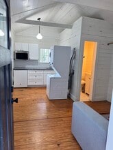 301 W 32nd St, Unit C in Savannah, GA - Building Photo - Building Photo