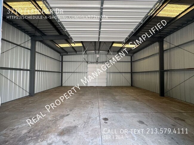 3710 Fletcher Dr in Los Angeles, CA - Building Photo - Building Photo