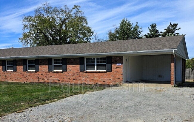 property at 3521 Mary Ann Dr