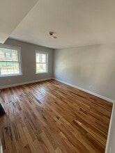51 N Maple Ave, Unit Unit 2 in East Orange, NJ - Building Photo - Building Photo