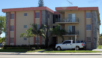 5100 W Flagler St Apartments