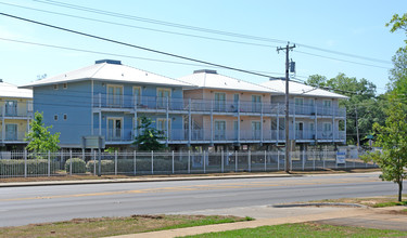 Bradford Place in Tallahassee, FL - Building Photo - Building Photo