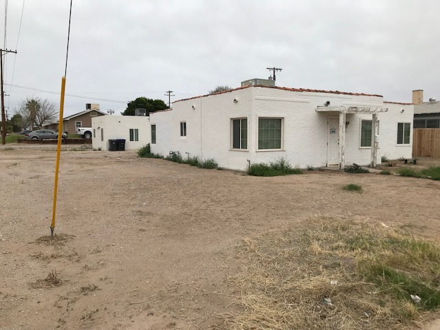 290 N 3rd St in Blythe, CA - Building Photo