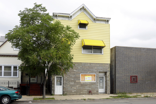 3806 W Armitage Ave in Chicago, IL - Building Photo - Building Photo