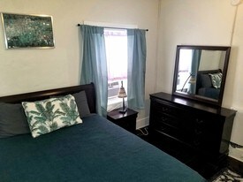 524 Dr MLK Jr St S in St. Petersburg, FL - Building Photo