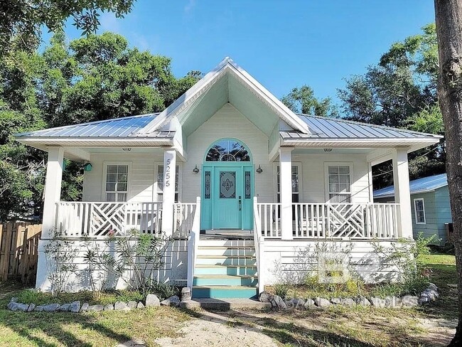 property at 5255 Pine Rd