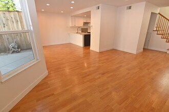 4877 Lago Vista Cir in San Jose, CA - Building Photo - Building Photo