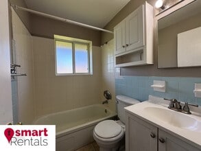 497 S Holmes Ave in Kirkwood, MO - Building Photo - Building Photo