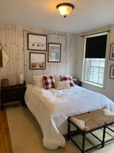 89 West Cedar St, Unit 7 in Boston, MA - Foto de edificio - Building Photo