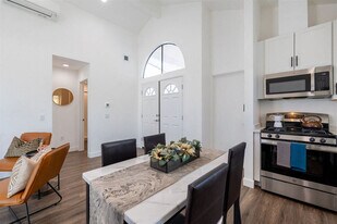 Diablo Vista Apartments in Livermore, CA - Building Photo