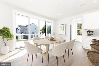 1261 Mayo Ridge Rd in Edgewater, MD - Building Photo - Building Photo