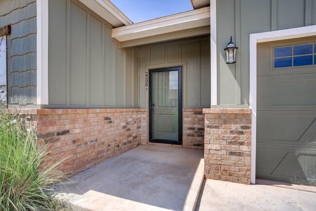 2508 112th St in Lubbock, TX - Building Photo - Building Photo