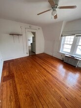 632 Howard Place in Madison, WI - Foto de edificio - Interior Photo