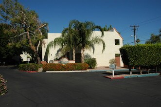 Arbor Creek in Phoenix, AZ - Building Photo - Building Photo