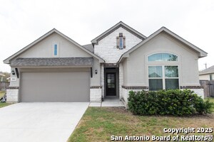 3831 Brazos Bend in San Antonio, TX - Building Photo
