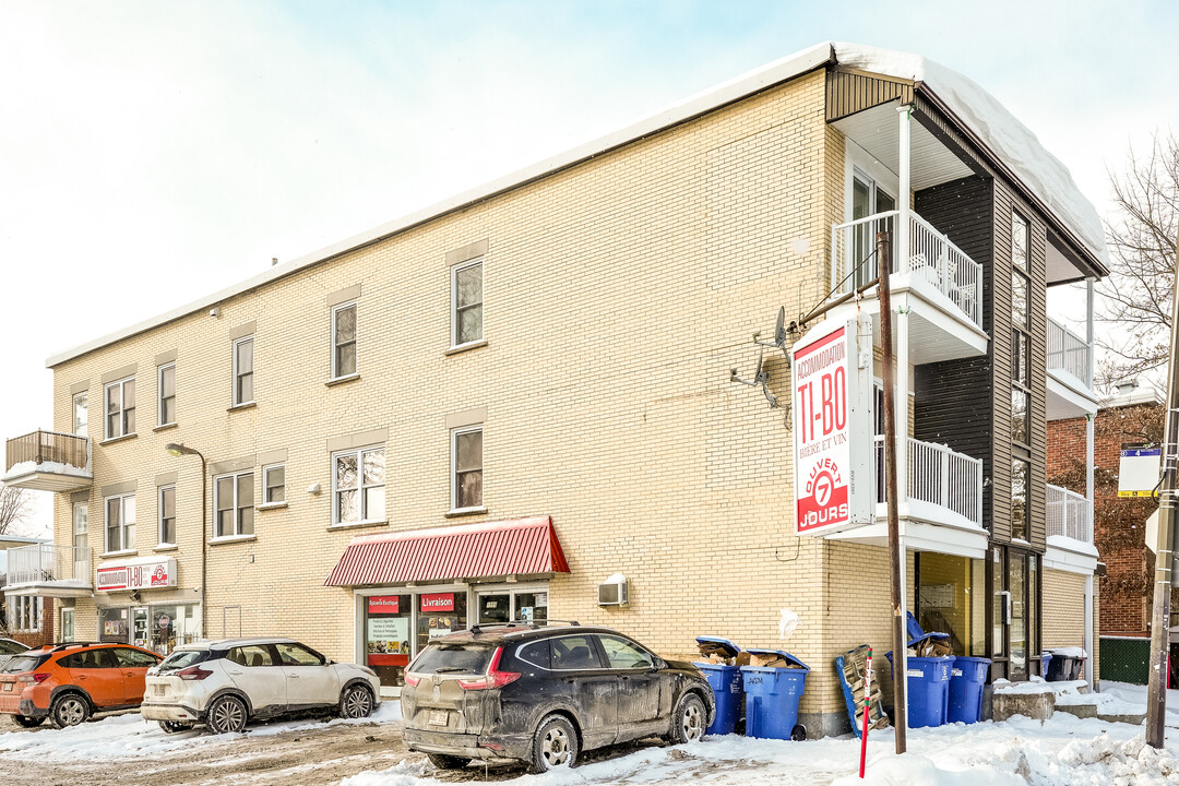 1999 24E Rue in Québec, QC - Building Photo