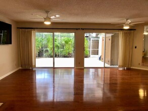 4300 Hazel Ave in Palm Beach Gardens, FL - Building Photo - Building Photo