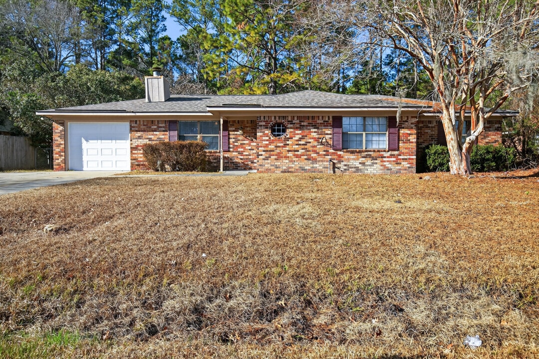 314 Nottingham Way in Hinesville, GA - Building Photo