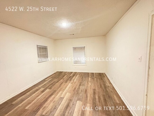 4522 W 25th St in Little Rock, AR - Building Photo - Building Photo