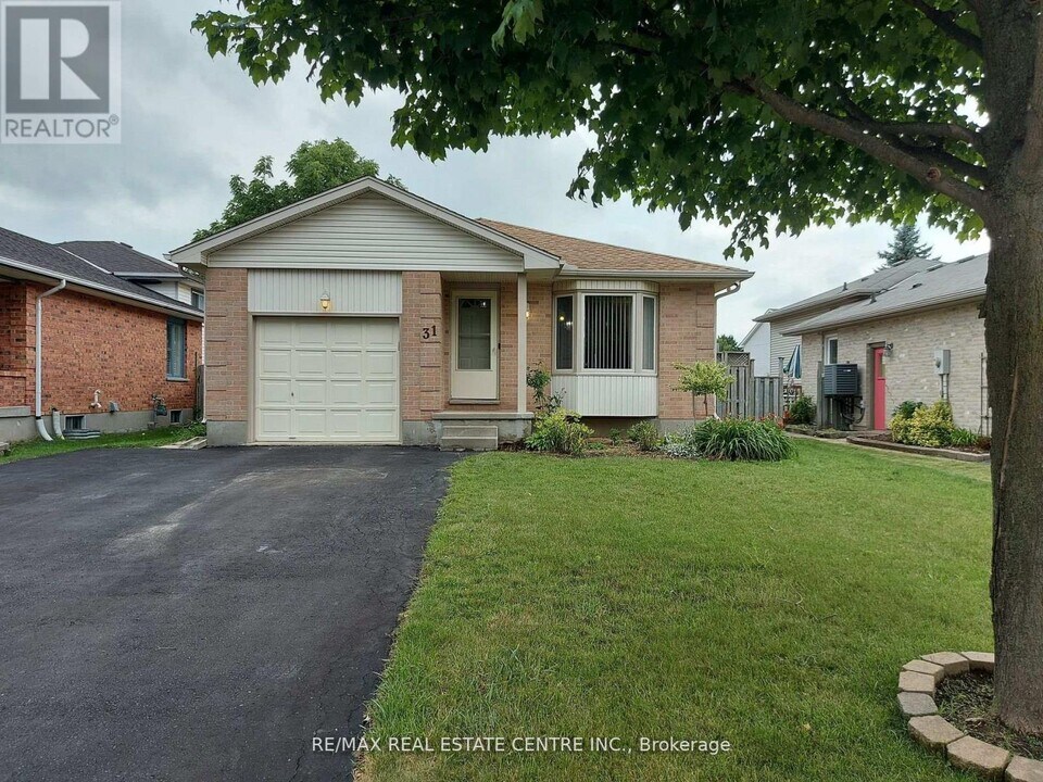 31 Josselyn Dr in London, ON - Building Photo
