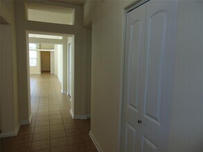 1076 Sanders in Kyle, TX - Building Photo - Building Photo