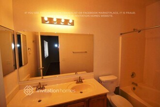 934 E Silversmith Trail in San Tan Valley, AZ - Building Photo - Building Photo
