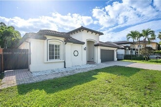 1581 SW 155th Ct in Miami, FL - Building Photo - Building Photo