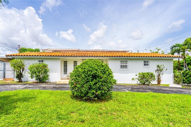 property at 1090 NW 24th Ct