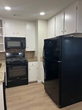 8787 Country Club Dr in Rogers, AR - Building Photo - Building Photo