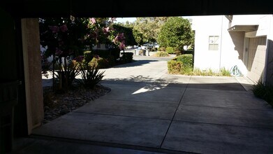 1505 Hermocilla Way in San Jose, CA - Building Photo - Building Photo