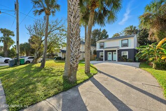 422 3rd St S in Jacksonville Beach, FL - Building Photo - Building Photo