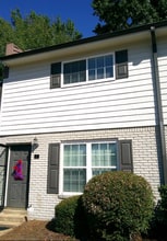 1802 E Jackson Ave in Oxford, MS - Building Photo - Building Photo