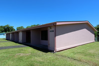 1370 Ululani St in Hilo, HI - Foto de edificio - Building Photo