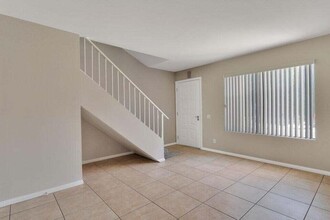 98 Lakeview Cir in Cathedral City, CA - Building Photo - Building Photo