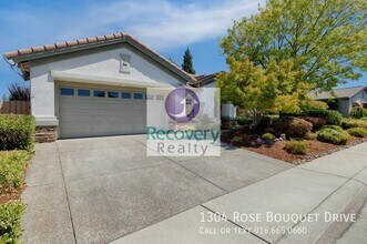 1304 Rose Bouquet Dr in Lincoln, CA - Building Photo - Building Photo
