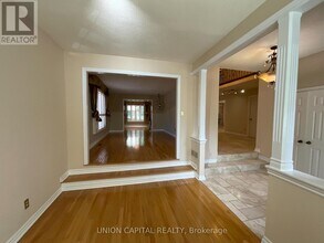 60 Brooklyn Crescent in Markham, ON - Building Photo - Building Photo