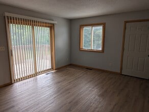 1919 4th Ave, Unit 1 in Mankato, MN - Building Photo - Building Photo