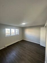 951 15th St SW-Unit -3 in Sidney, MT - Building Photo - Building Photo