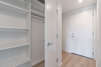 Midtown in Kelowna, BC - Building Photo - Building Photo