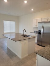 414 Canary Song Dr in Henderson, NV - Building Photo - Building Photo